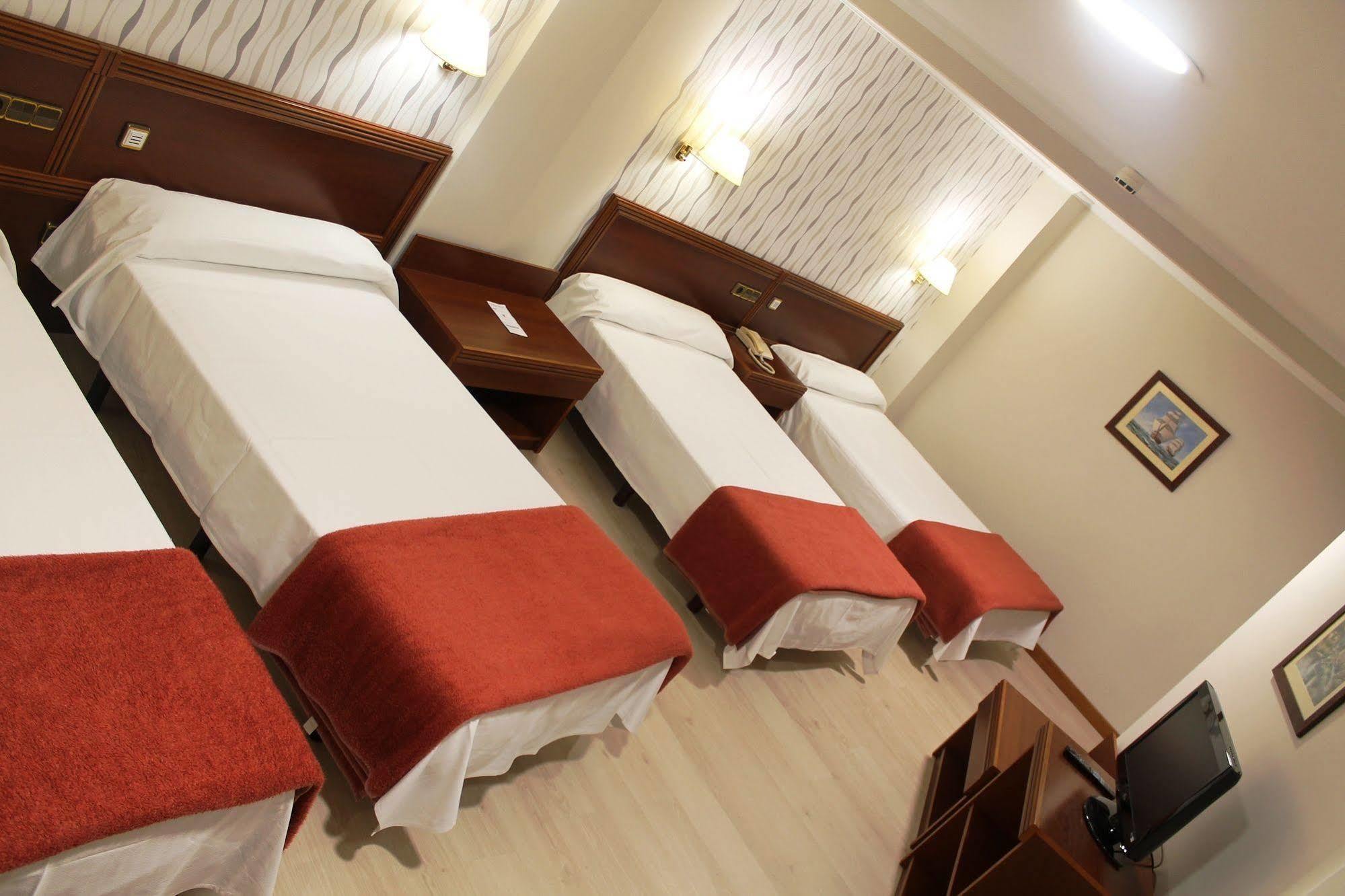 Hotel Villa De Марін Екстер'єр фото